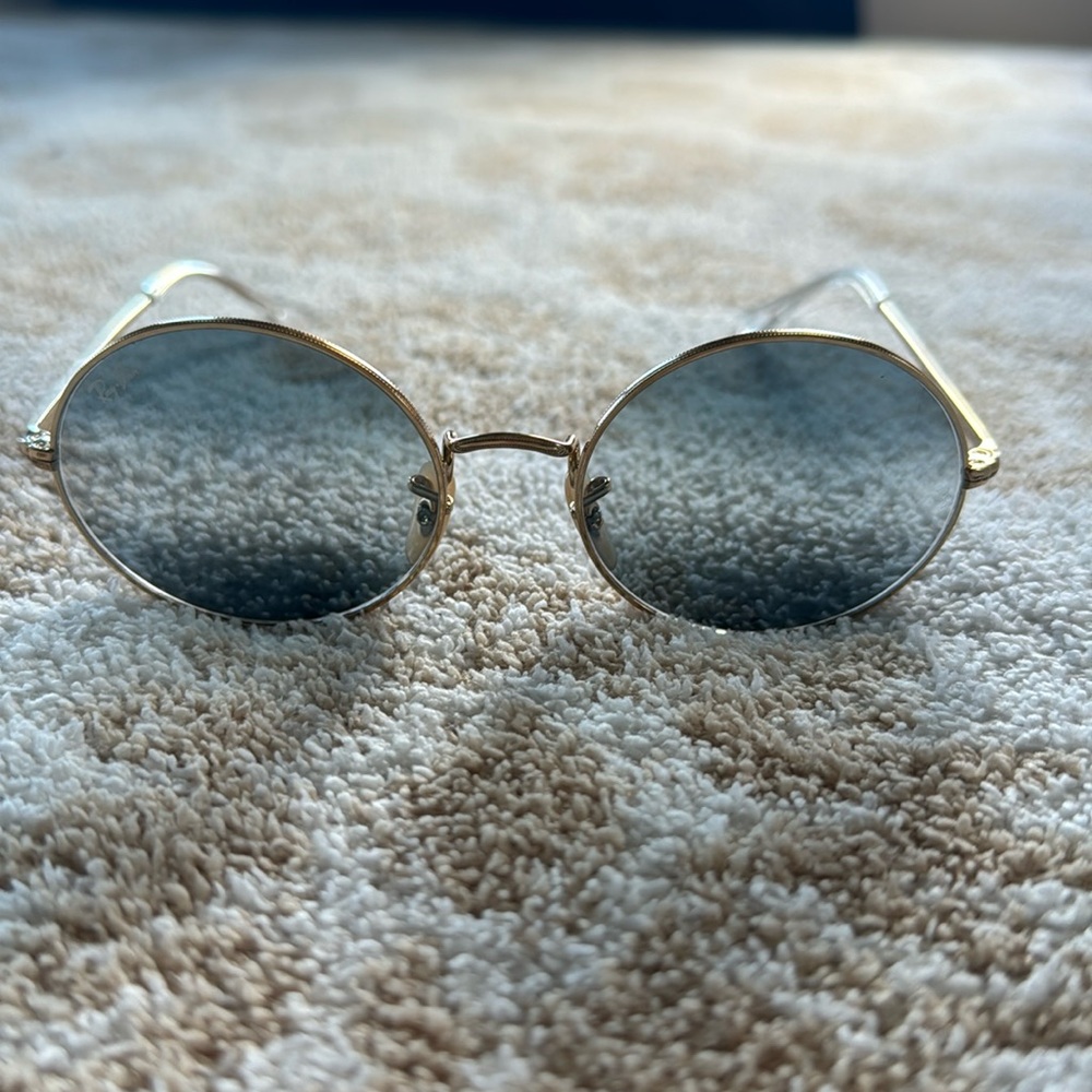 Rayban Aviator glasses!